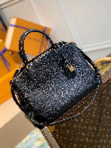 

luxury brand designer briefcases grand palais handbags m45811 men woman handbag real leather totes shoulder bags backpacks pouches wallets p, Black;white