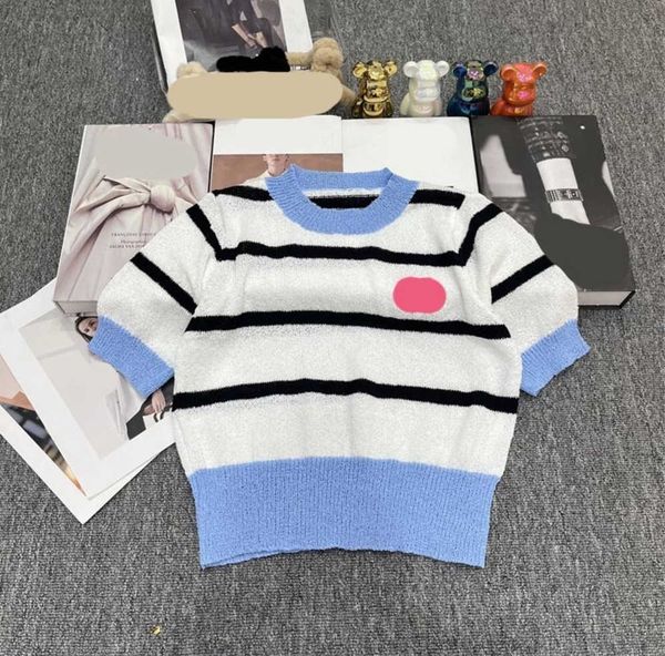 

knitted t-shirts chest logo embroidery striped print embellished short sleeve tee color matching thread pack edge design classic crewneck pu, White