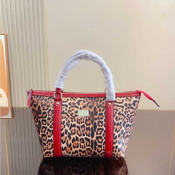 

designers tote bag d letter totes women leopard print designers handbag lady shoulder bag fashion large capacity shopping bag solid color pu