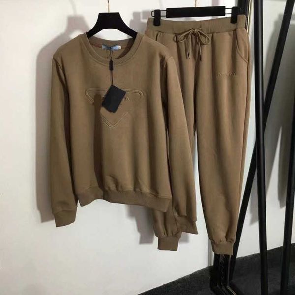 

23ss womens tracksuits womens designer clothing three-dimensional letter long-sleeved pullover hoodie elastic waist casual sweatpants set wo, White