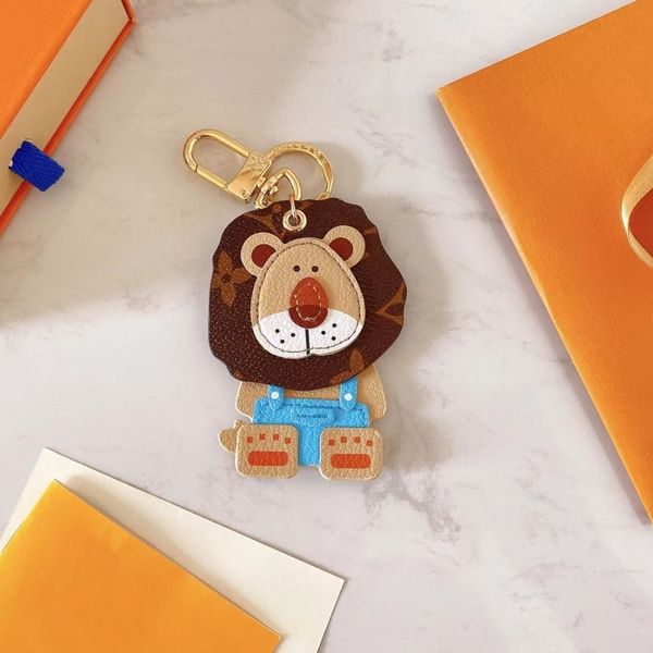 

keychains cute little lion leather keyring bag pendant, Silver