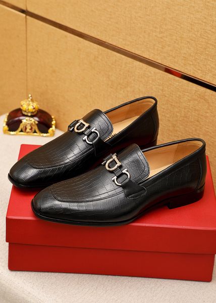 

2023 men dress shoes fashion designer casual business brand classic oxfords men outdoor genuine leather flats size 38-45, Black