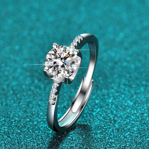 

s925 sterling silver ring for women plated with pt950tiffay bull head same style 1 claw mosan diamond girlfriend, Golden;silver