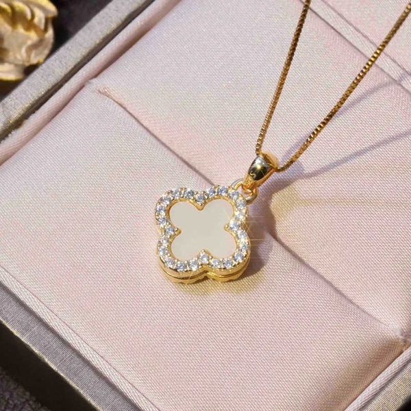 

pendant necklaces strands strings tiktok kwai live new style clover necklace girl double faced shell clavicle chain, Silver