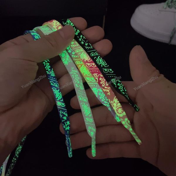 

shoe parts accessories 1pair luminous laces quality escent laces for sneakers flat laces night glow lace s strings 120 140 160cm 230414, White;pink