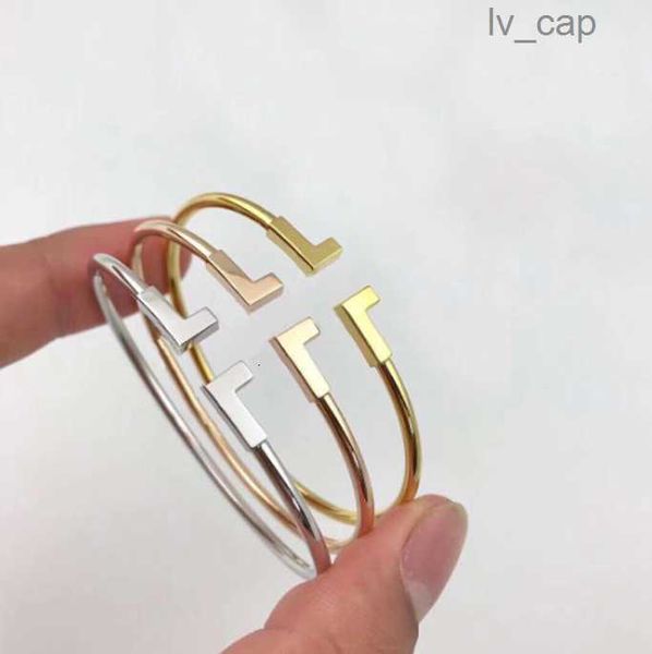 

fashion silver rose gold bracelet pour hommes charm bangle braccialetto pulsera for mens women wedding lovers gift luxury t diamond bracelet, Black