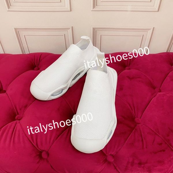 

2023r sneakers women casual shoes platform loafers trainers triangle shoe black leather shoes