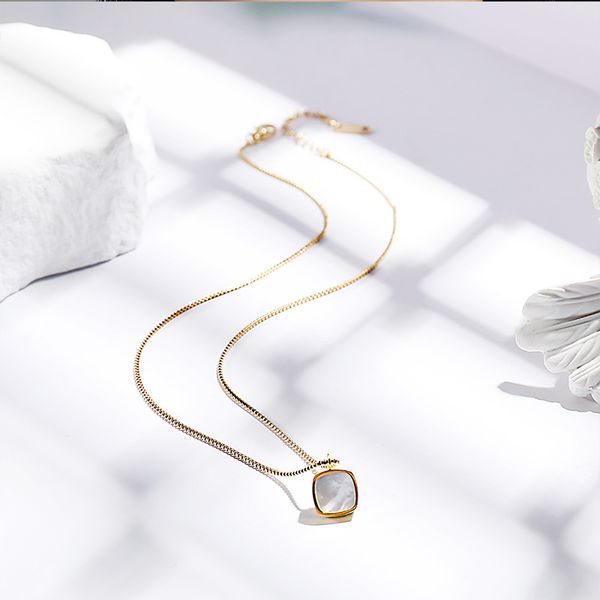 

luxury white shell square pendant necklace for women, Silver