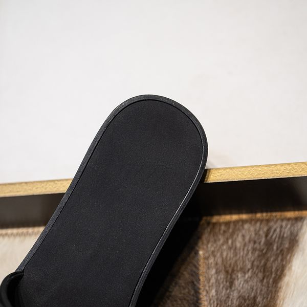 

Designer Slides Women Embroidered Fabric Slippers Luxury Sandals Summer Girls Beach Slipper Black Hook And Loop Fasteners Flip Flops Floral brocade striped Gear, D!0r green