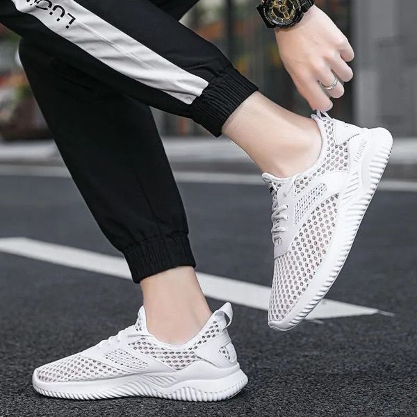 

men athletic trainers sports shoe women black white 236q23567
