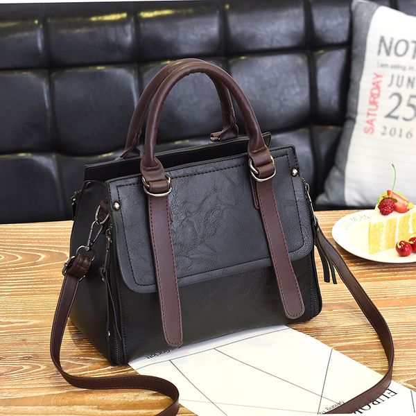 

Ladies shoulder bags 7 colors simple atmosphere solid color leather handbag multi-layer belt fashion pillow bag elegant Joker color matching female handbags 3465#, Yellow