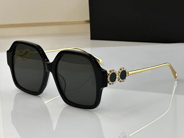 

sunglasses for men women designers summer 4590 style anti-ultraviolet retro plate full frame random box, White;black