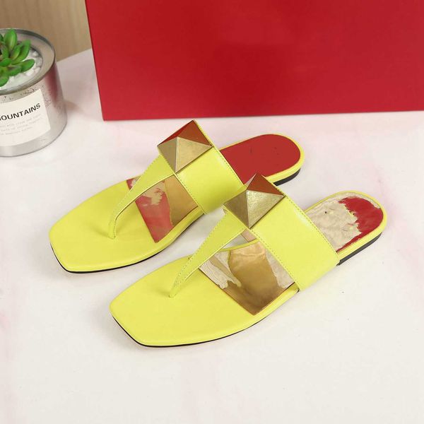 

designer slippers women's sandals leather slippers platform valentinoity slide rubber sandal summer fashion patform hdgfd, Black