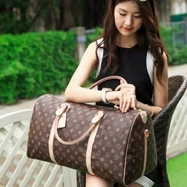 

high-end quality classical fashion duffel bags men female travel bags large capacity holdall luggage purse crossbody designer tote bag