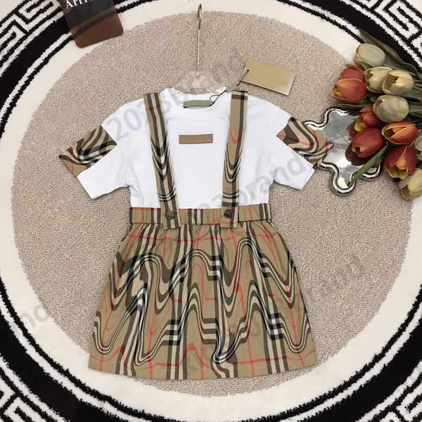 

2023ss kids designer clothing sets brand girls t-shirts with strappy dress two pieces sets high end cotton t-shirts with plaid skirts summer, White