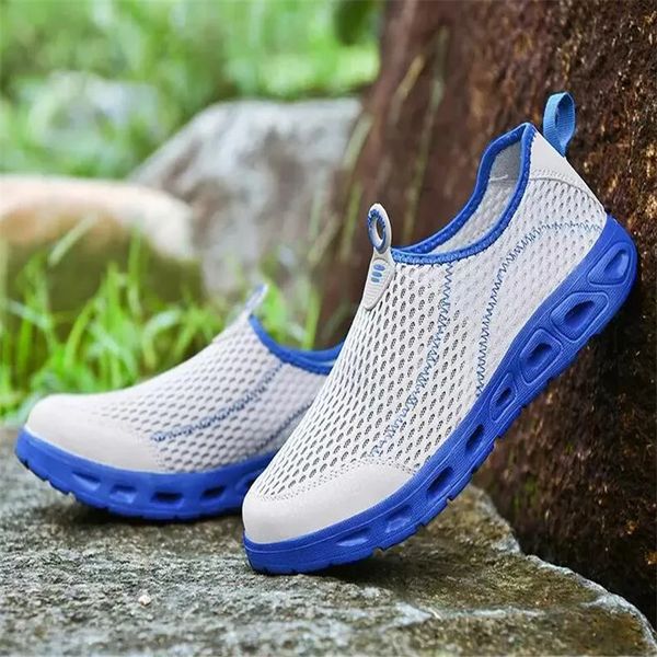 

designer sneaker women men slip on running shoes summer breathable wading shoes