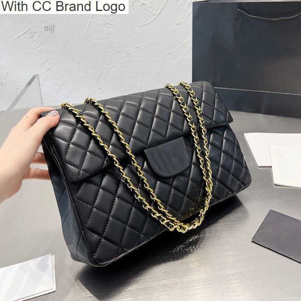 

luxury cc shoulder bags 2022ss f/w france womens vintage classic flap jumbo quilted black gold metal hardware matelasse chain crossbody larg