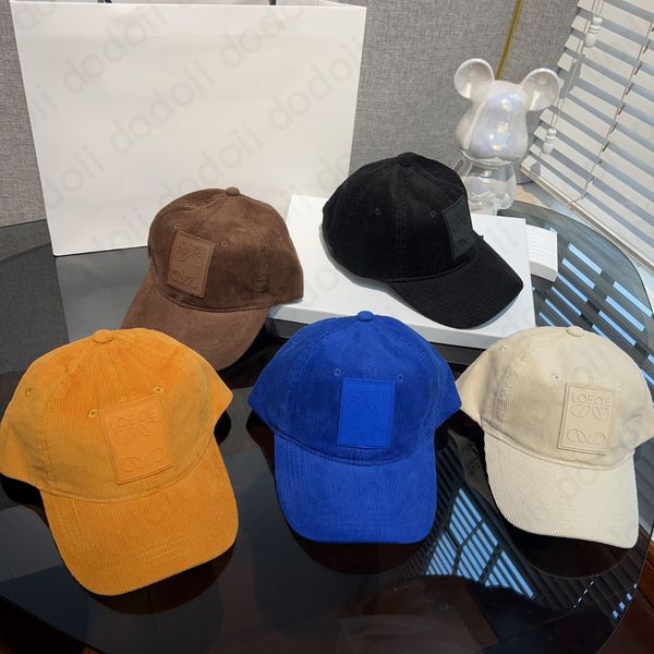 

Ball Caps Designer Corduroy Baseball Cap Winter Hats For Woman Mens Fashion Adjustable Hat 6 Colors Top Quality, Black