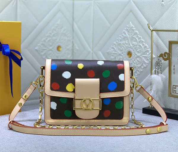 

designer womens shoulder bag luxury yk dauphine handbags flower letter chain crossbody ladies messenger bags taurillon leather fashion envel