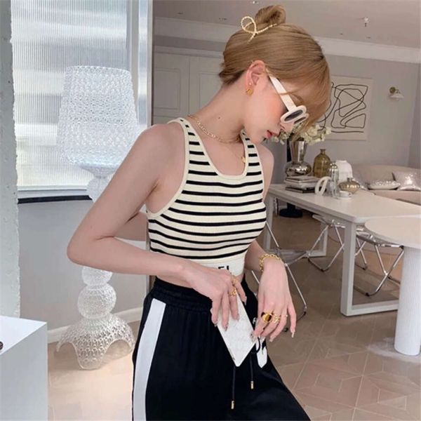 

Women Top New Simple Stripe U-shaped Knitted Stripe Tank Top Short Top Women Summer Korean Fashion Casual Women' Clothing, Black
