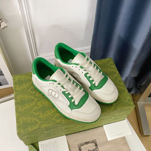 

season 23ss mens mac80 sneaker shoe a discreet interlocking g embroidery black and white leather retro-inspired sneaker design womens mac80