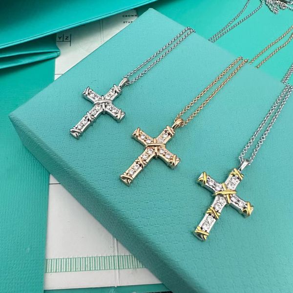 

Cross Necklace Diamond Chain Necklaces for Men Women Moissanite Jewelry Retro Vintage X Pendant Rose Gold Necklace Party Birthday Christmas Gift Free Shipping