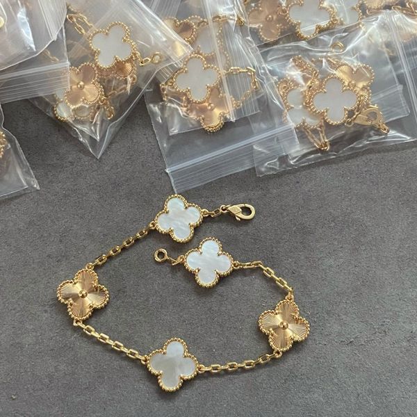 

brand love designer bracelets 4 four leaf clover bracelet silver rose gold bangles women men bangle screw bracelet couple classic diamond je, Golden;silver