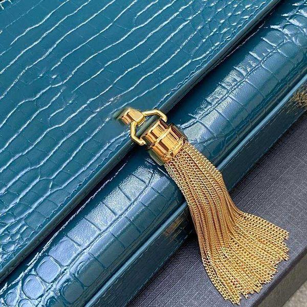 

luxurys designers shoulder bags messenger pruse chain womens bag designer female handbags messengers handbag women lady fashion messengers