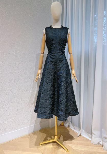 

runway dresses luxury designer designs versatile navy sleeveless dresses, Black