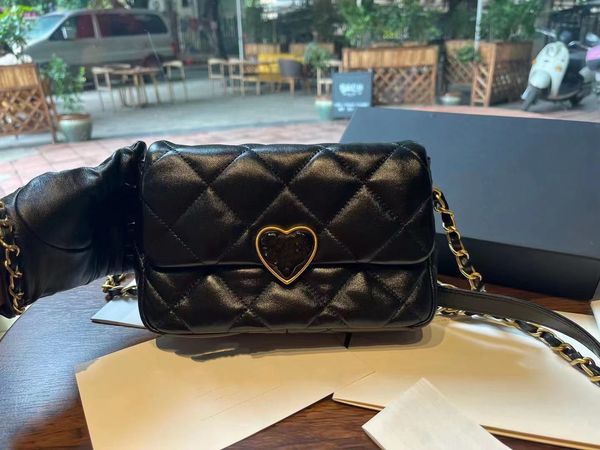 

2023 designer totes chains shoulder bags solid color leather women's luxury handbag wallet triangle chain messenger bag fashion zipper