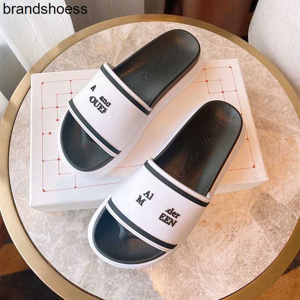 

nigeria cambodia vietnam lovers beach mcqueens slippers 2023 summer alexander letter thick bottom slippers, Black
