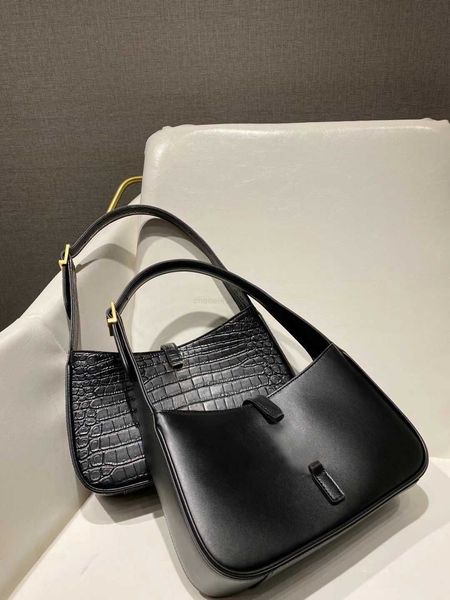 

luxury handbags fashion shoulder bags women's chest ladies handbags chain handheld underarm wallets canvas crocodile messenger wholesal, Red;black