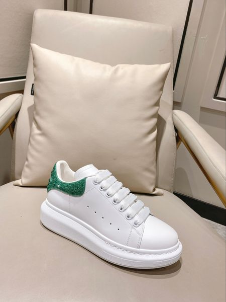 

designers casual shoes track tess sneakers paris men women triple white black pink grey beige orange blue platform tracks 0628