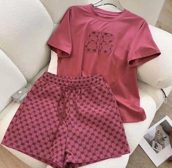 

new designer summer womens tracksuits leisure sports suit loose design embroidered sleeve shorts two-piece casual women short sleeve 2 piece, Gray