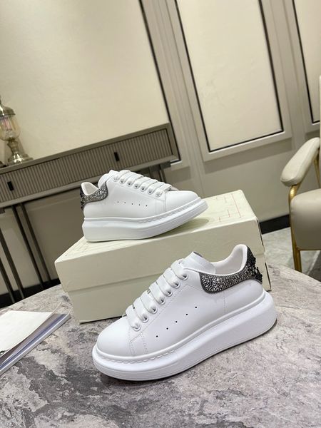 

women and men sneaker fashion designers casual shoes lace platform trainers walking sneakers 0414, Black