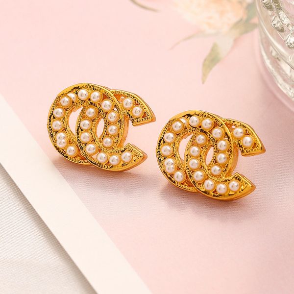 

designer letter stud earrings elegant fashion style pearl gold plated earring for women jewelry accessory wedding gifts high quality, Golden;silver