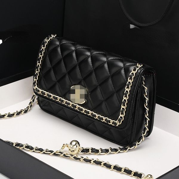

the new diamond gold bead chain bag is a versatile sheepskin shoulder bag