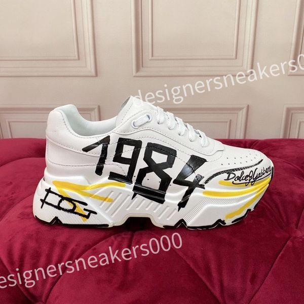 

men shoes sneakers fashion trend atmospheric designer sneaker pure black non-slip outsole outdoor laces high quality, Red;white