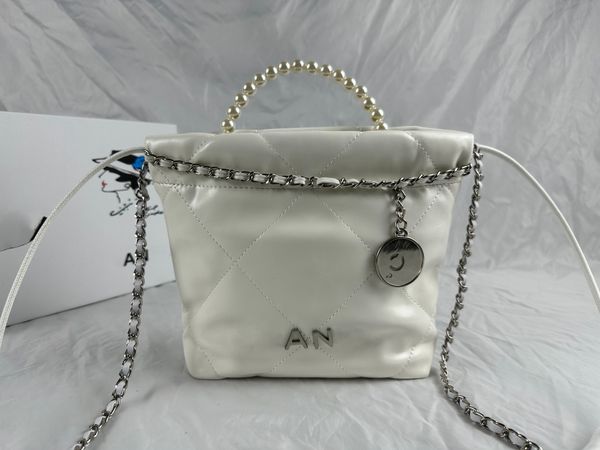 

designer shoulder bag catwalk handbag new series women's shoulder bag superimposed pearl chain do decoration multi-color fashion backpa