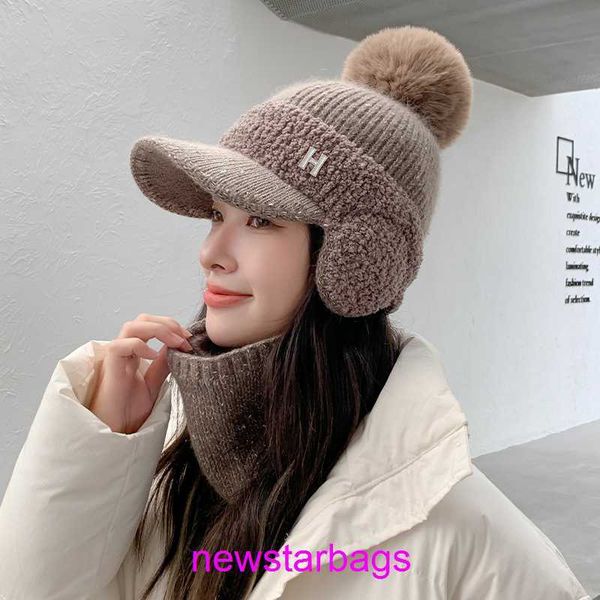 

original edition designer herms hat for sale duck tongue children's winter plush thickened and warm riding wind ear protection knitted, Blue;gray