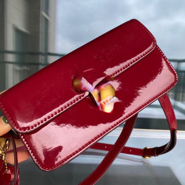 

stick lacquered leather cross-body bag handheld casual women's bag