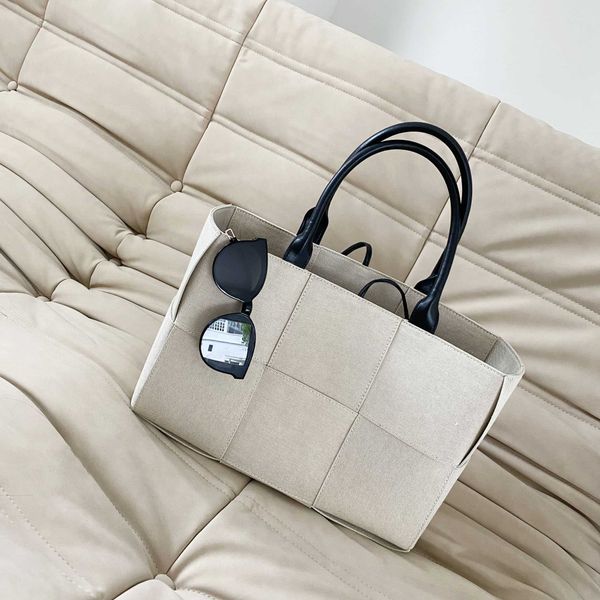 

correct venetas bags bottegas bag tote arco big female large capacity college student class commuter mother woven canvas