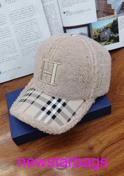 

original edition designer herms hat for sale autumn hat women's warm winter embroidery baseball cap korean version fashionable plush wi, Blue;gray