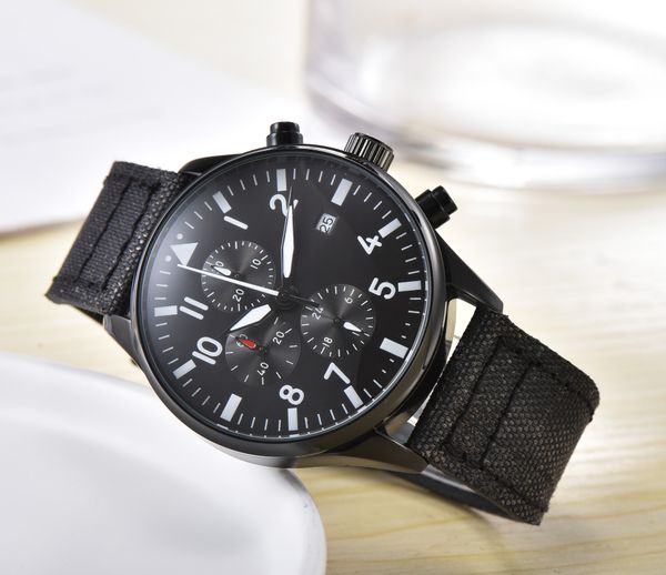 

aaa chronograph luxury watches quartz black dial multifunctional fashion business sports calendar silicone strap men watch, Slivery;brown