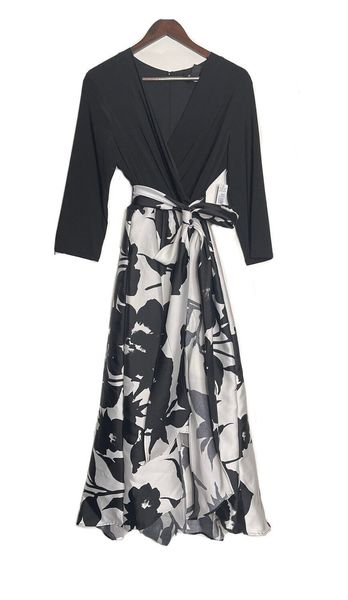 

women's evening dress rm richards 3/4 slevee black flower white size 14, Black;red