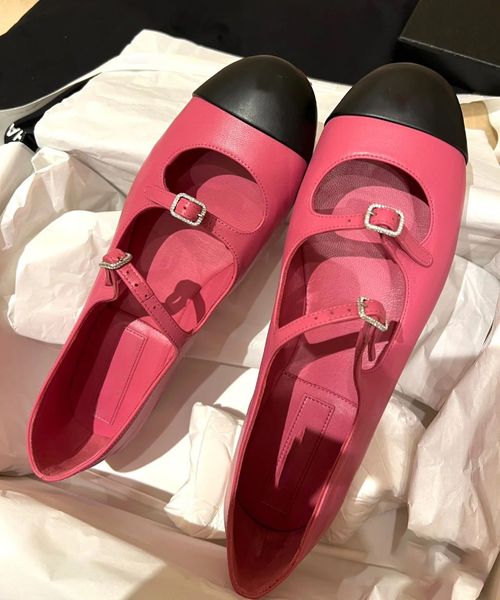 

2023 Designer Luxury Mary Jane Shoes Lady Ballet Shoes Buckle Clasp Crystal Dance Flat Sandal Size34-40, Color2