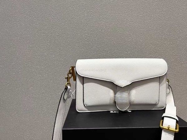 

2022 designer bag handbag the tote bag shoulder crossbody designers bags women fashion luxurys designe classic casual white presbyopia, Red;black