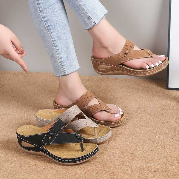 

slippers summer new slippers women casual massage durable platform flip flops beach sandals female wedge shoes lady room slippers j230417, Black
