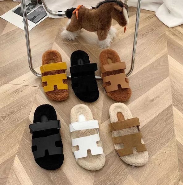 

new style designer ladies slippers lamb wool fashion sandals solid color cattlehide flip-flops winter luxury women's fashion slipper, Black