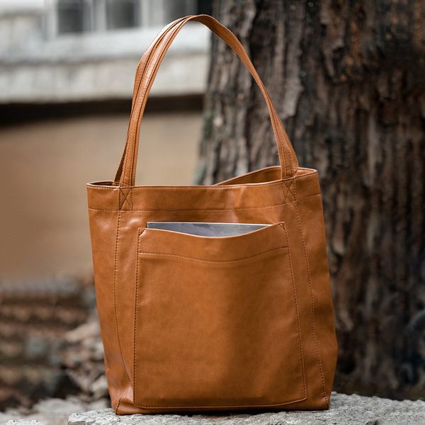 

evening bags minimalism handbag retro shoulder high capacity tote solid color multifunction oil wax leather beach bag for ladies 230417